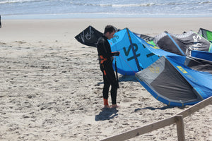 Eleveight FS Kite Review - Freestyle / Wakestyle Kiteboarders are loving this one!